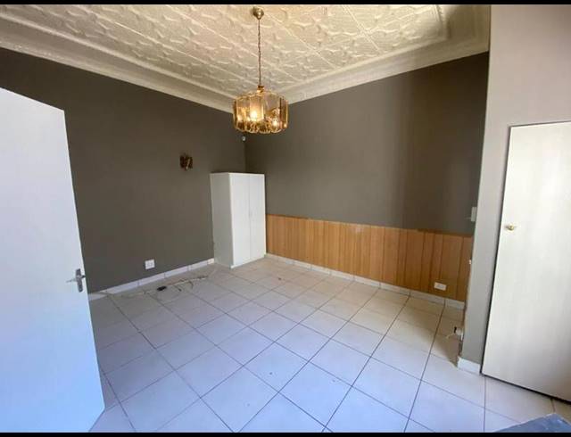 2 BEDROOM PROPERTY TO RENT IN KENSINGTON